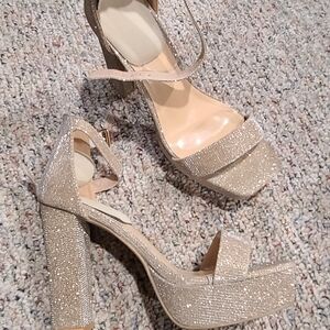 Elegant Glitter Platform Heels